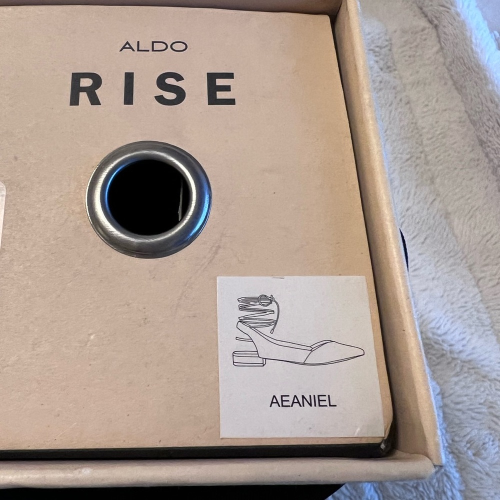 Rare NIB Misha Nonoo x Aldo RISE collaboration Aeaniel Lace-up Navy Flats - Picture 7 of 9